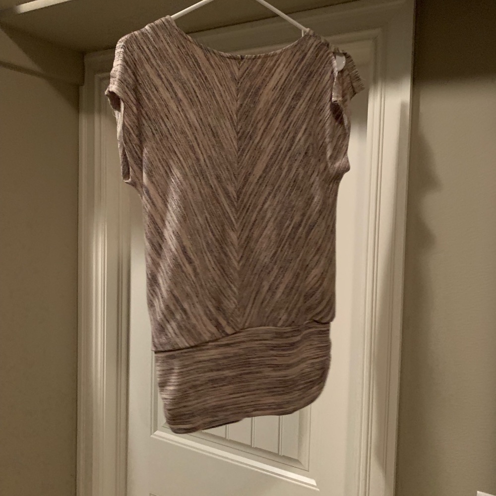 Short sleeved sweater